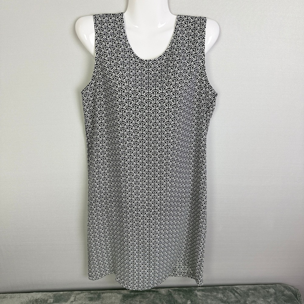 Adrienne Vittadini Black‎ White Geometric Sleeveless Dress